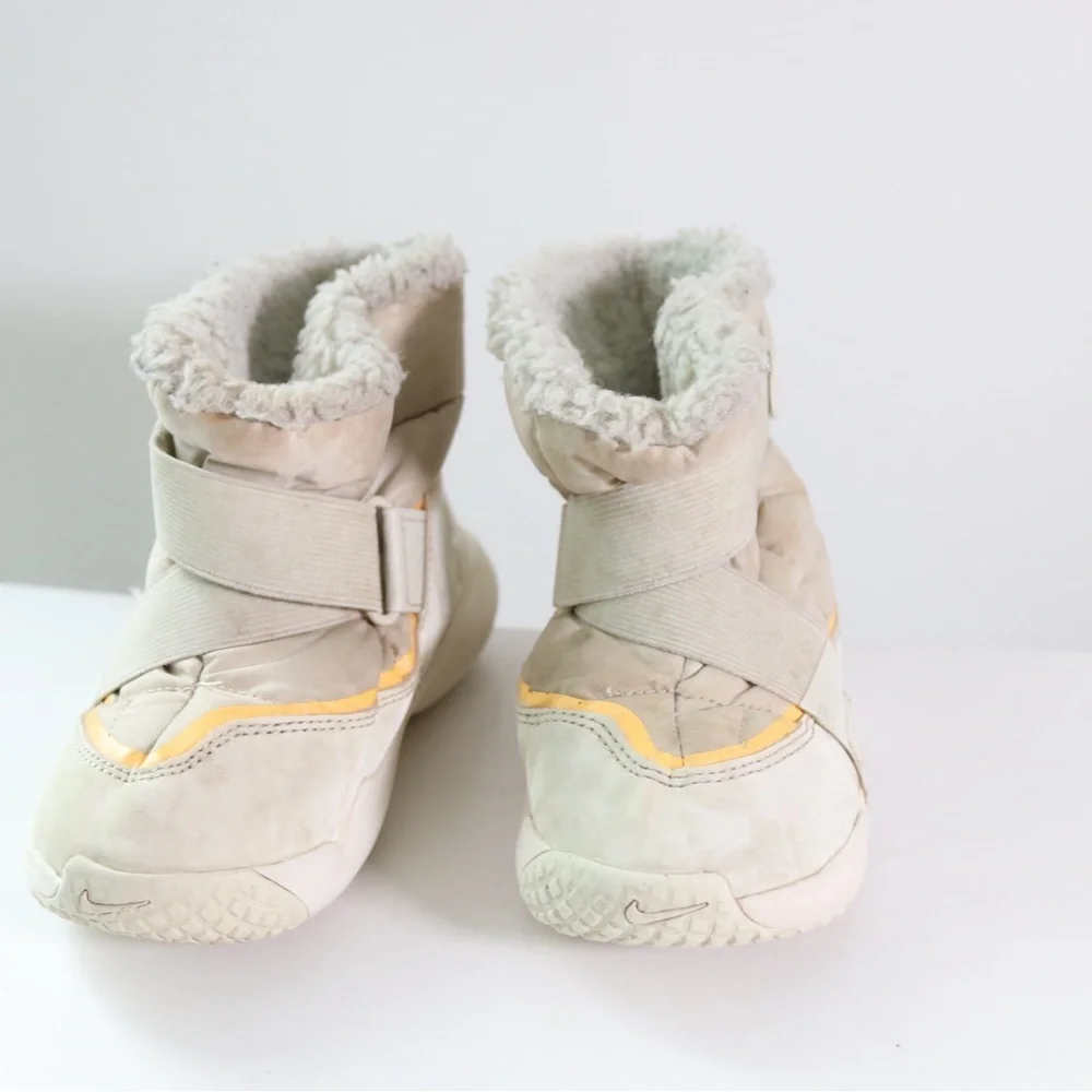 Nike Flex Advance Little Kids Boots - Sz 10 C Pale Ivory/Sea Glass/Melon Tint